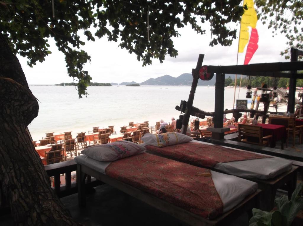 ยัวร์เพลส รีสอร์ท หาดเฉวง ภายนอก รูปภาพ